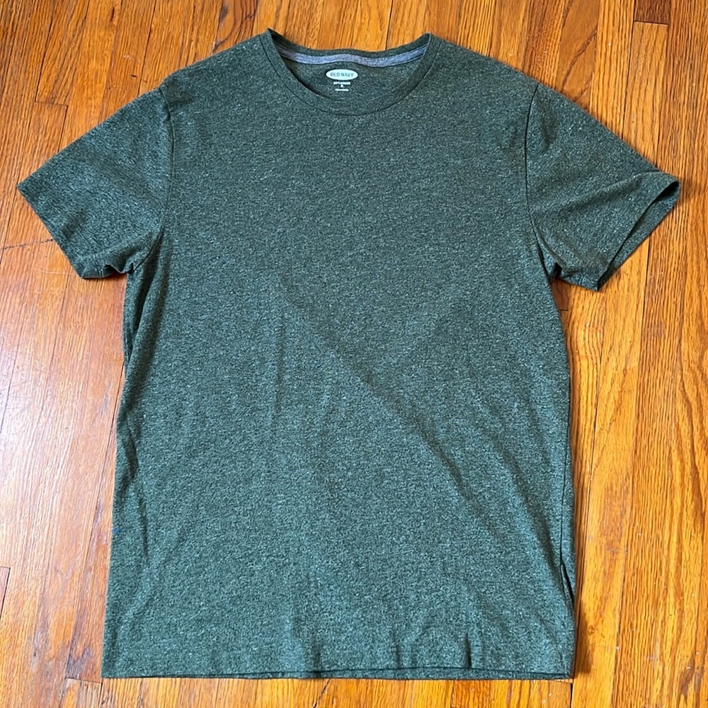 Old Navy Men’s Tee